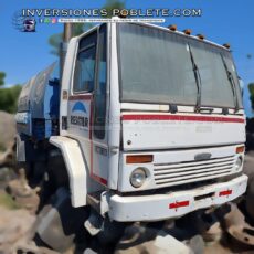Camion Freightliner CS8000 En Desarme
