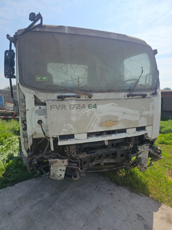 Camión FVR 1724 en desarme